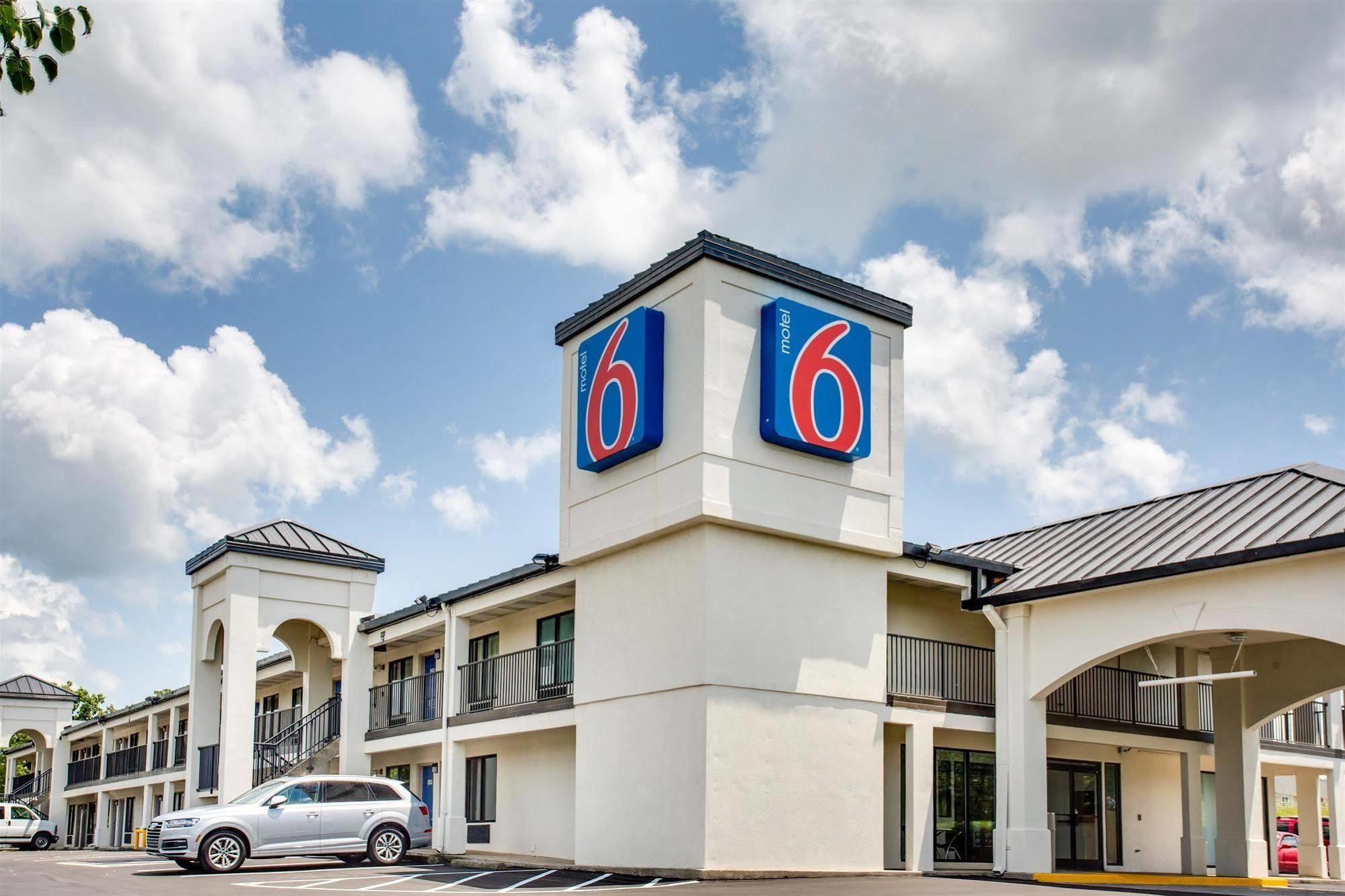 Motel 6-White House, Tn 외부 사진